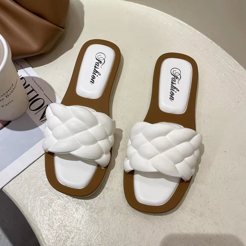 New Fashion Women Girls Summer Outdoor Flat Sandal Beach Shoes Slides Korean Style Outdoor Daily Casual Shopping Slipper